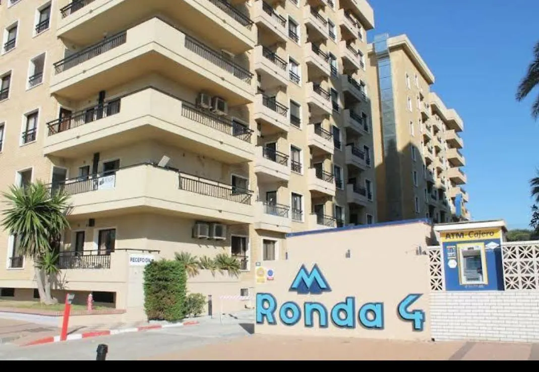 APARTAMENTO RONDA 4 BOLICHES Primera línea de playa Fuengirola
